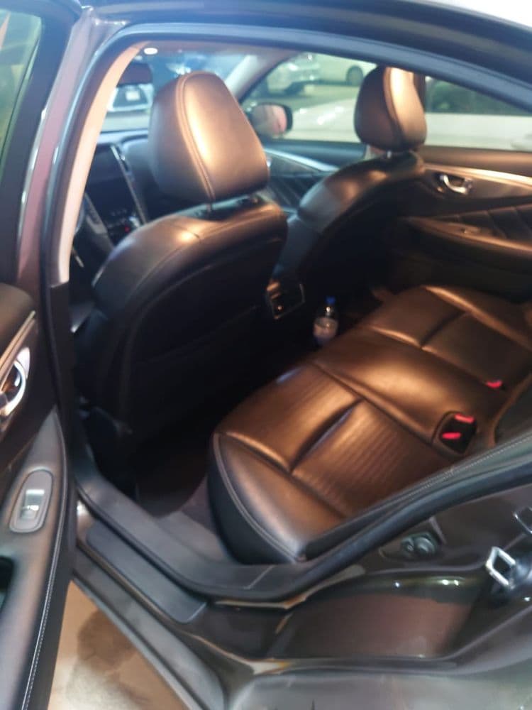 مستعملة انفينيتي كيو50 3.0T سبورت 2017