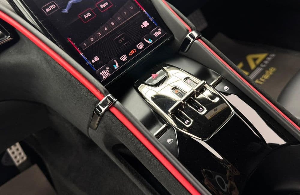 Used Ferrari Roma 3.9T V8 2022