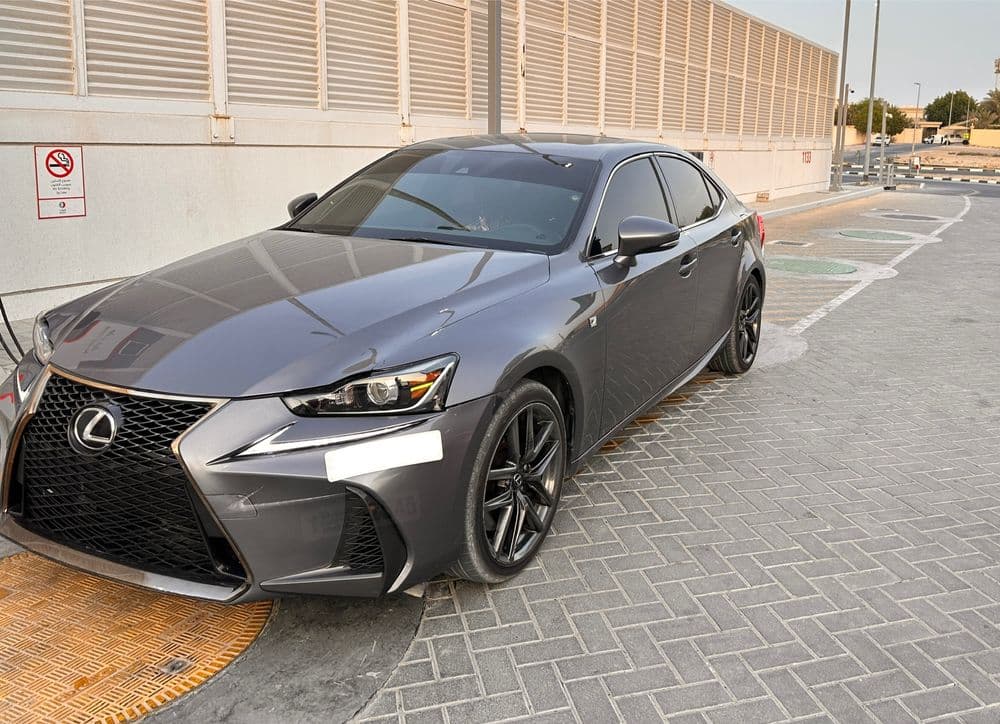 Used Lexus IS300 2019