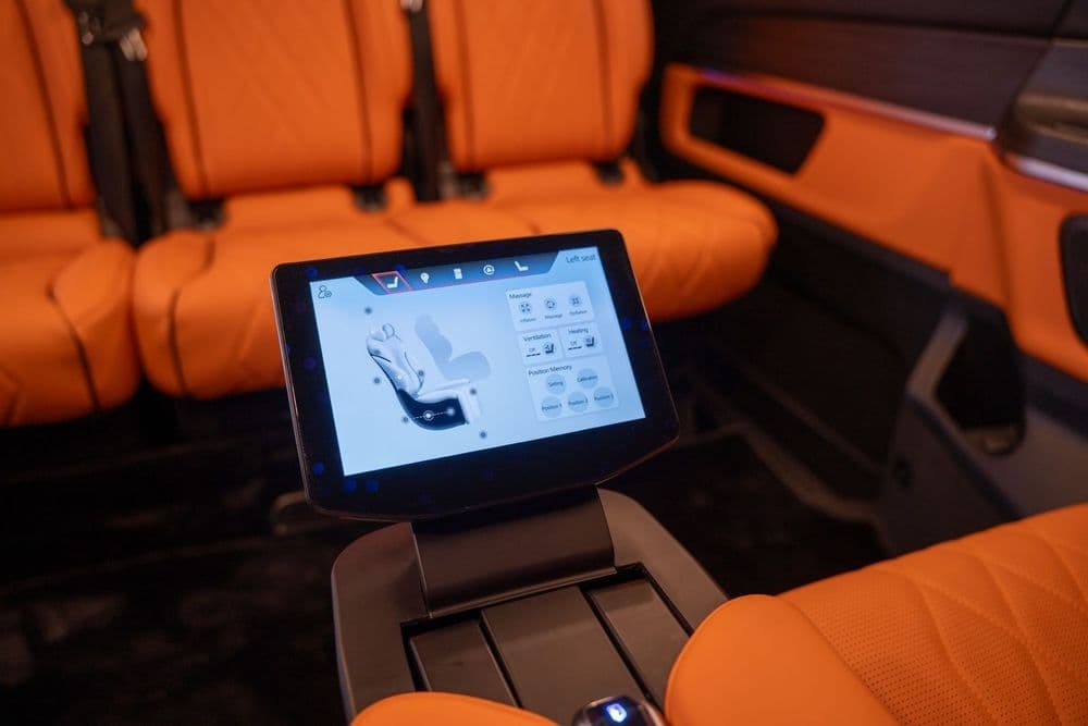 الجديد مرسيدس بنز الفئة في Avantgarde 2025