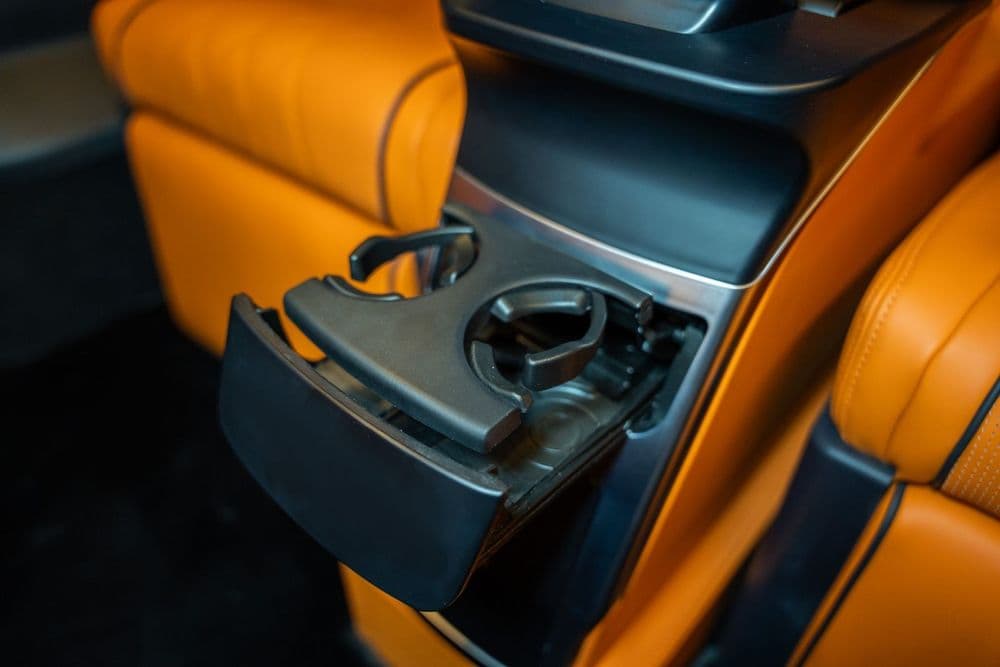 الجديد مرسيدس بنز الفئة في Avantgarde 2025