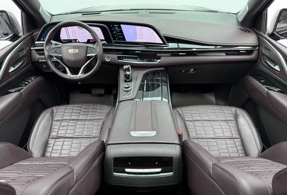 مستعملة كاديلاك اسكاليد 6.2L V-Series 682 HP 2023