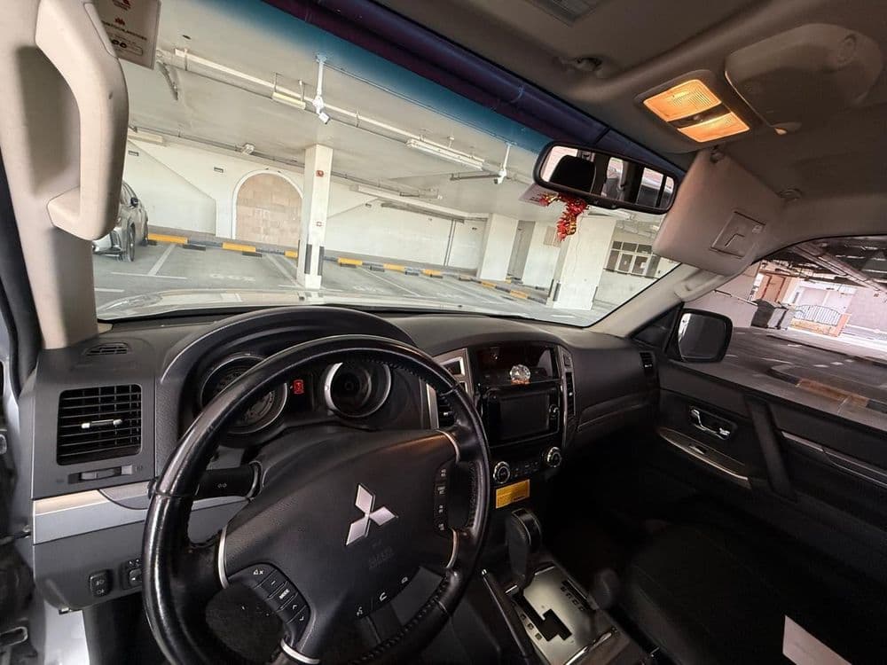 Used Mitsubishi Pajero 2017