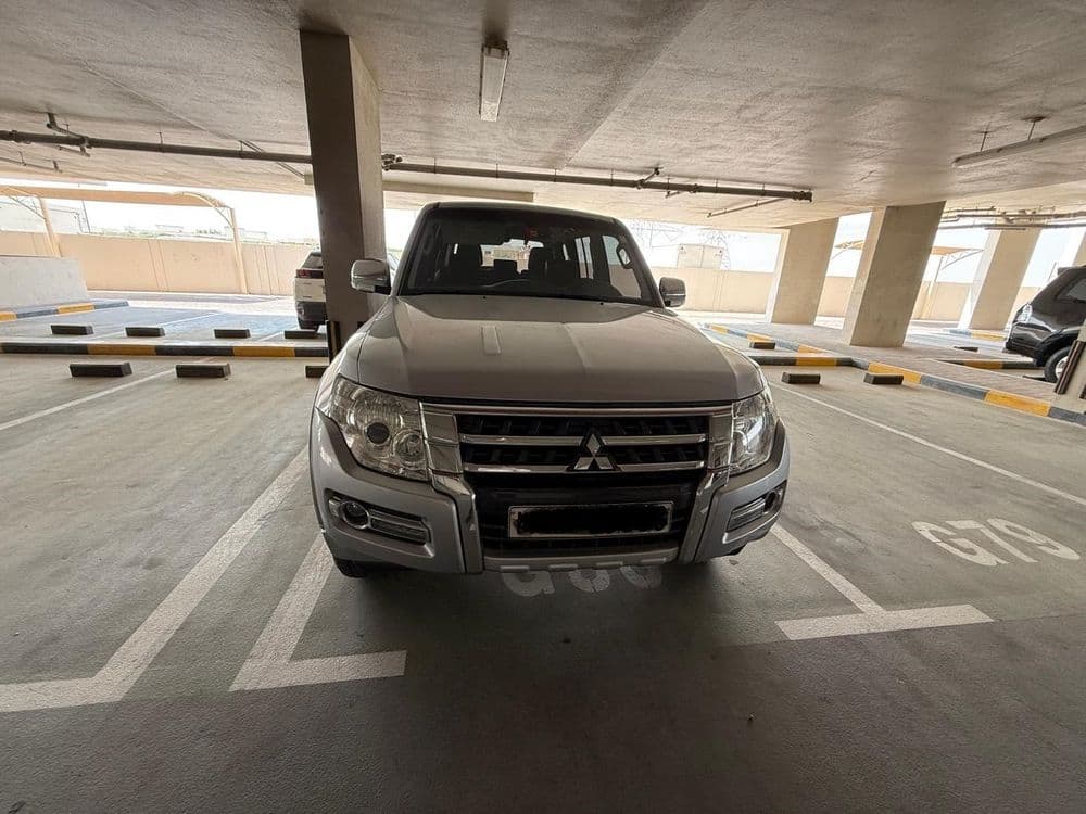 Used Mitsubishi Pajero 2017