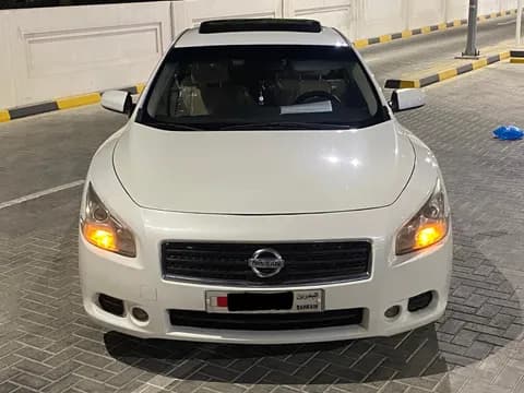 Used Nissan Maxima 3.5 SV 2011 Used Nissan Maxima 3.5 SV 2011 used_cars.forSale