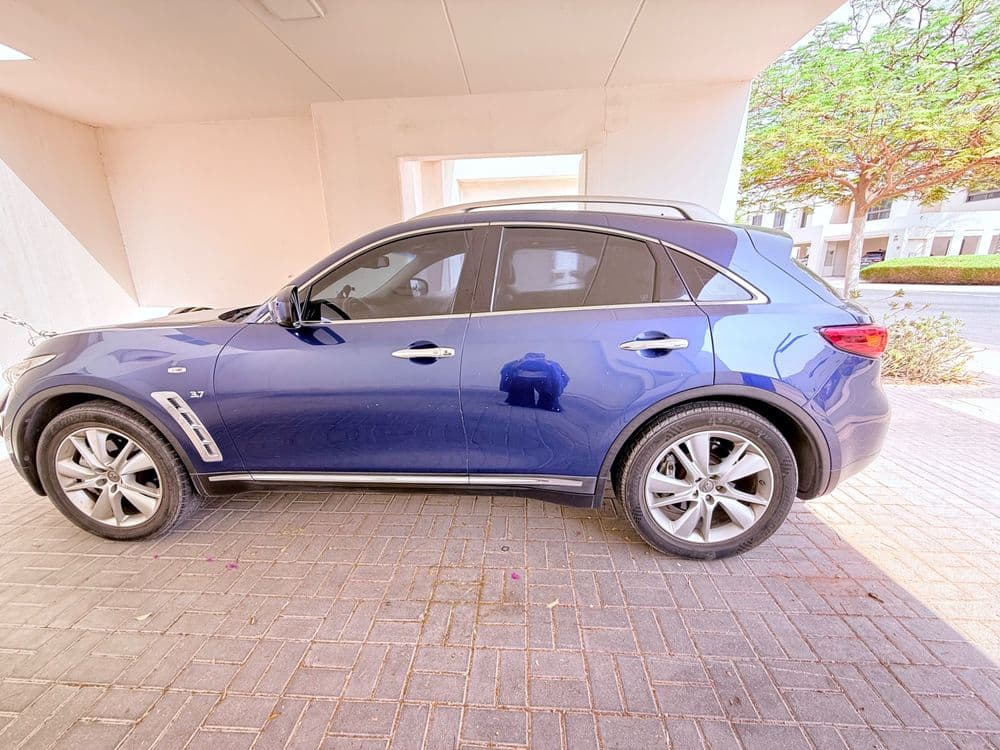 Used Infiniti QX70 3.7L Excellence 2016