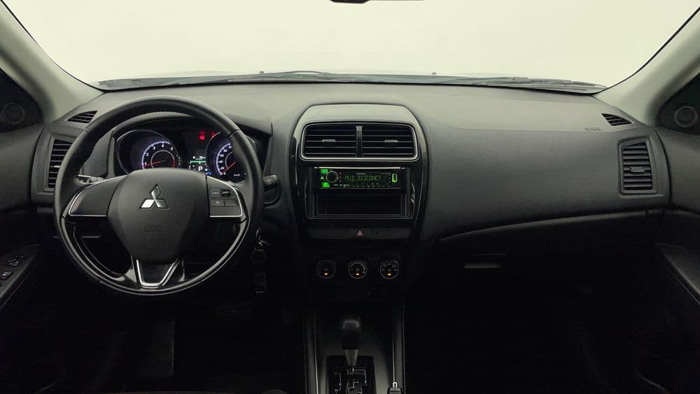 ميتسوبيشي آي إس إكس 2022 مستعملة