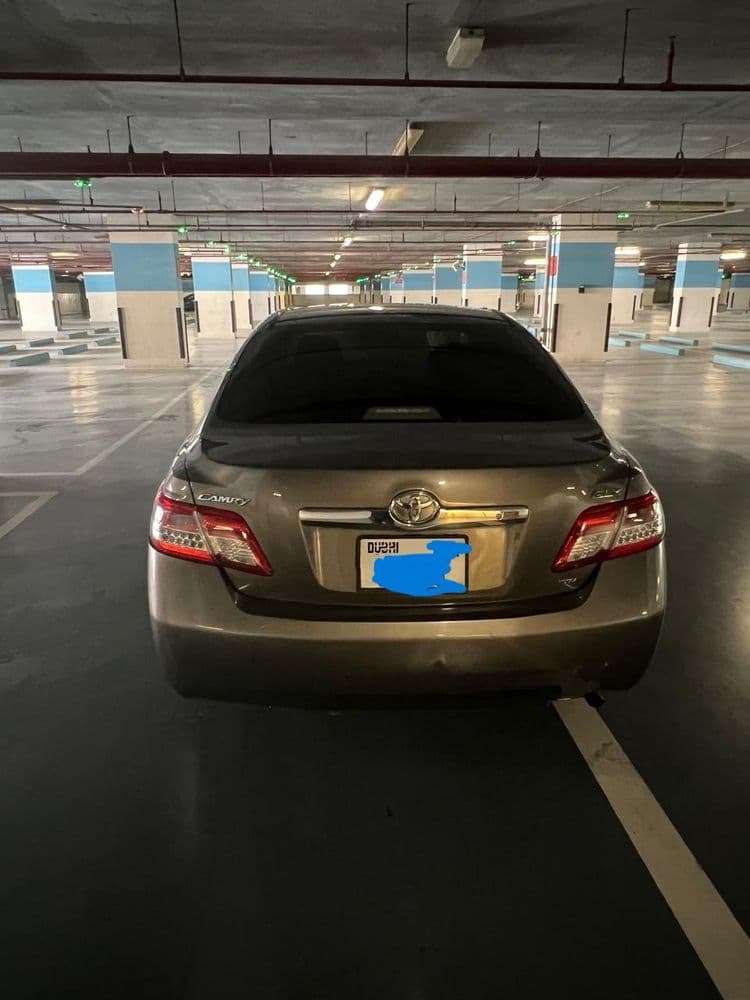 تويوتا كامري 2.5L Highline 178 HP 2011 مستعملة