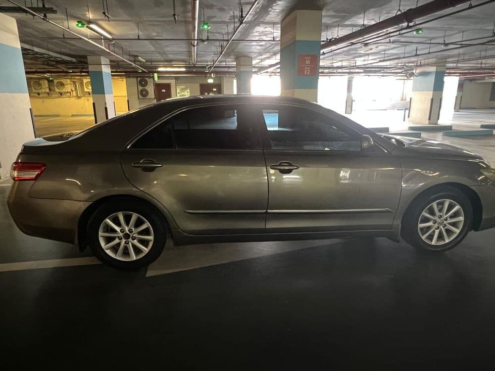 تويوتا كامري 2.5L Highline 178 HP 2011 مستعملة