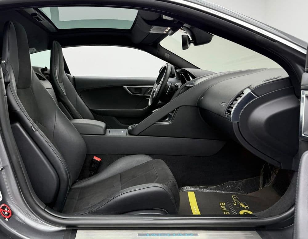 جاكوار أف-تايب 2018 مستعملة