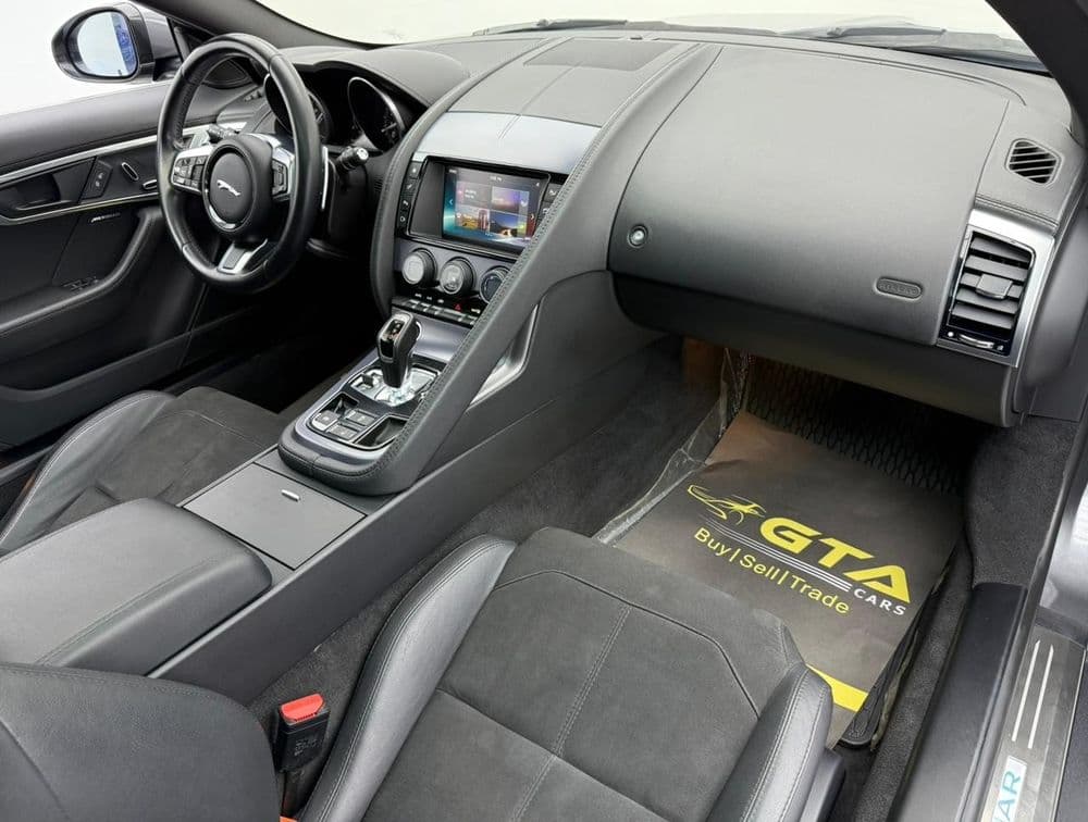 جاكوار أف-تايب 2018 مستعملة