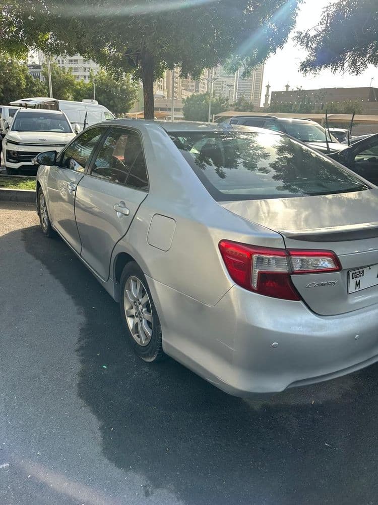 Used Toyota Camry 2.5L SE 2013