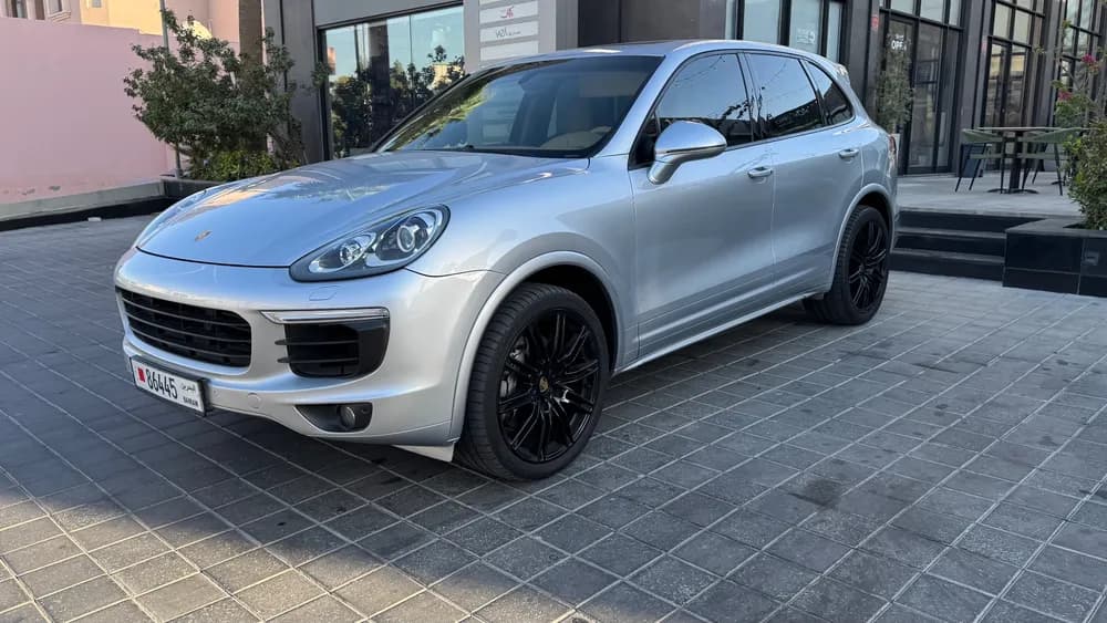 Used Porsche Cayenne Turbo S 2015