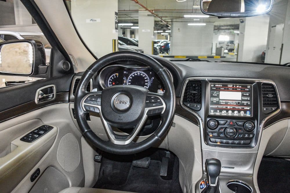 مستعملة جيب جراند شيروكي 2017