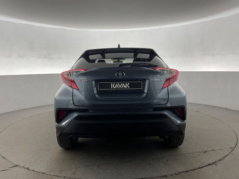 Used Toyota C-HR 2023