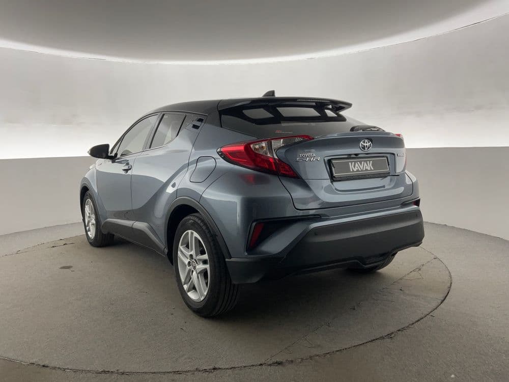 Used Toyota C-HR 2023