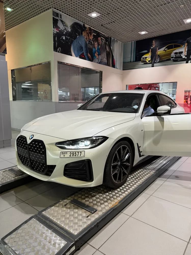 بي إم دبليو 4 سيريز غران كوبيه 430i 2023 مستعملة