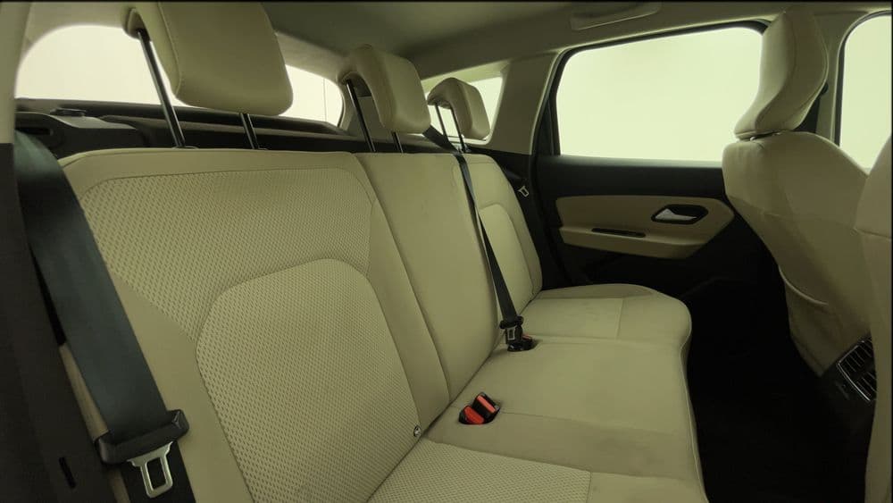 رينو دستر 2023 مستعملة