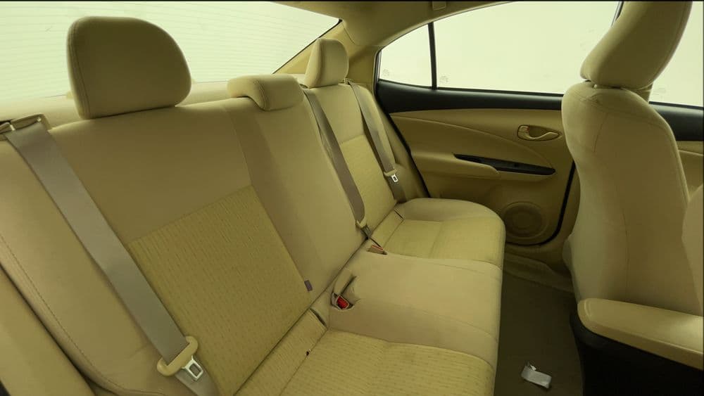 تويوتا يارس 2022 مستعملة