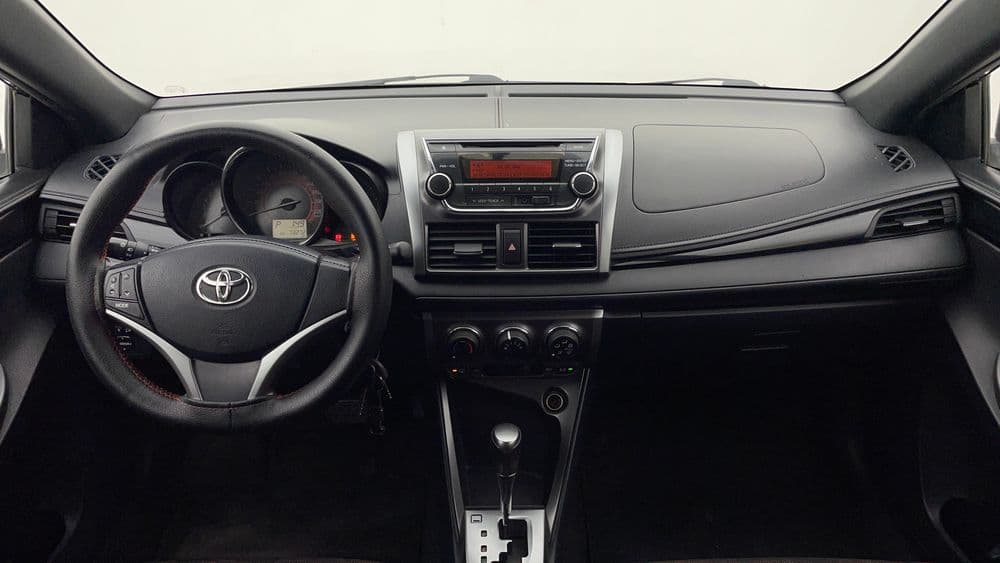 Used Toyota Yaris 2016