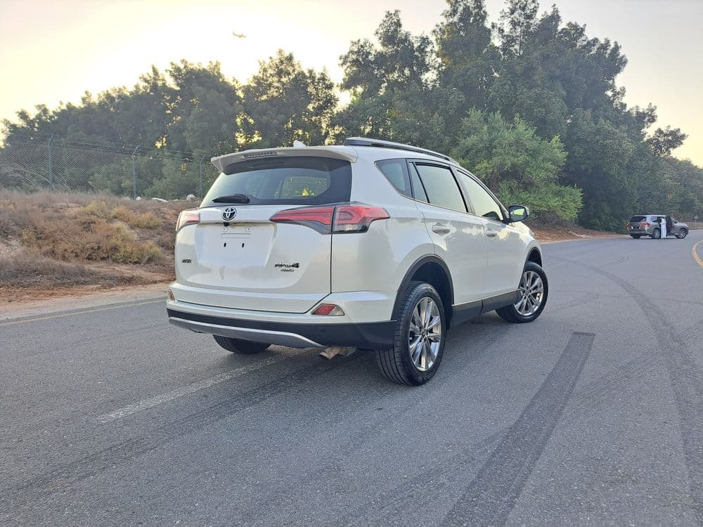 Used Toyota Rav4 2.5L 4WD VXR 2017