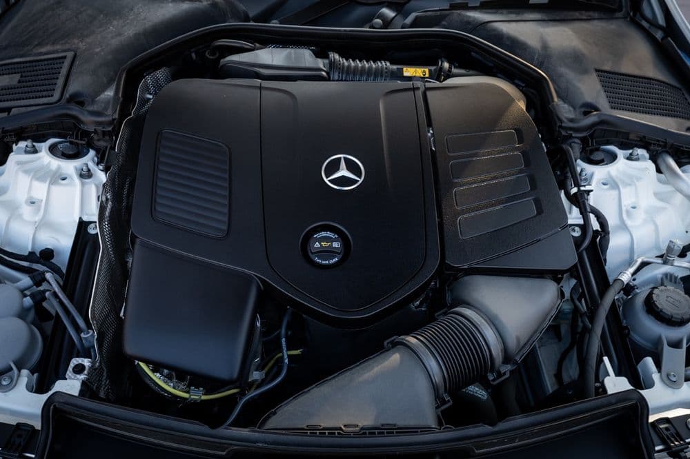 مرسيدس بنز الفئة سي 2025 الجديد