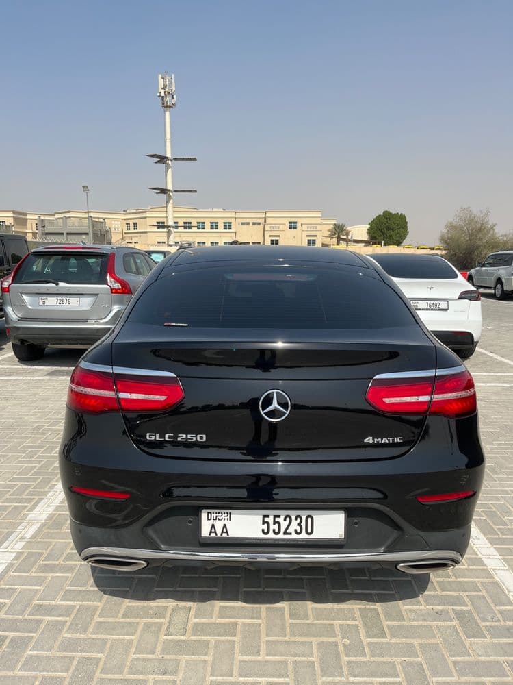 مرسيدس بنز جي ال سي كوبيه 250 4MATIC 2018 مستعملة