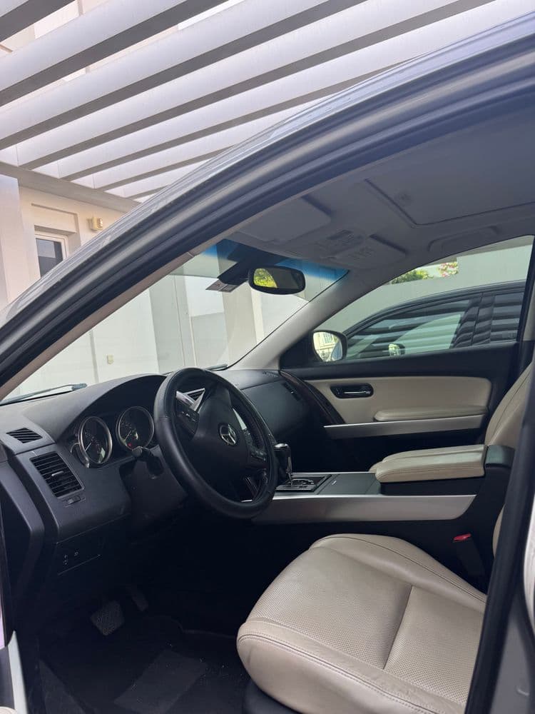 مازدا سي اكس-9 3.7L GTX 2013 مستعملة