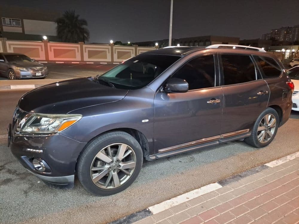 Used Nissan Pathfinder 3.5L SL 4WD 2014