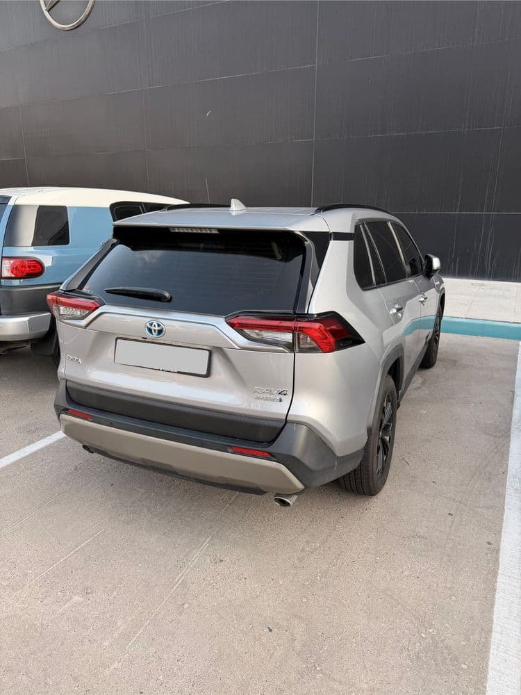 مستعملة تويوتا راف4 2.5L VXR Hybrid 2022