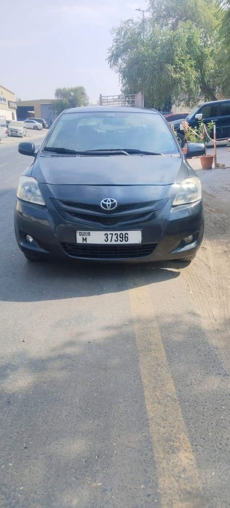 تويوتا يارس 1.3L SE 2009 مستعملة