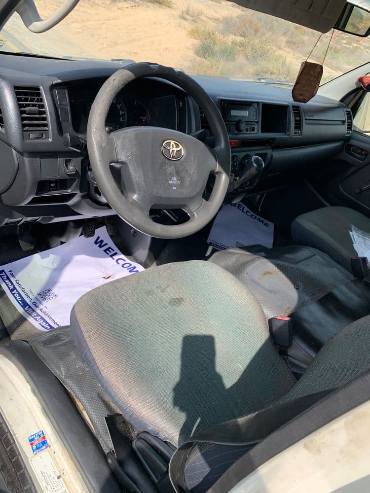 Used Toyota Hiace 2.7L Commuter High Roof LWB (13 seates) 2018