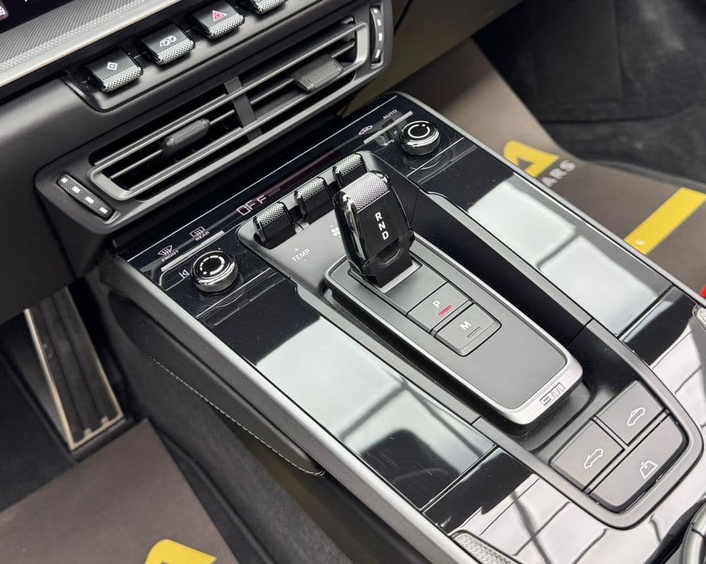 Used Porsche 911 Carrera 2024