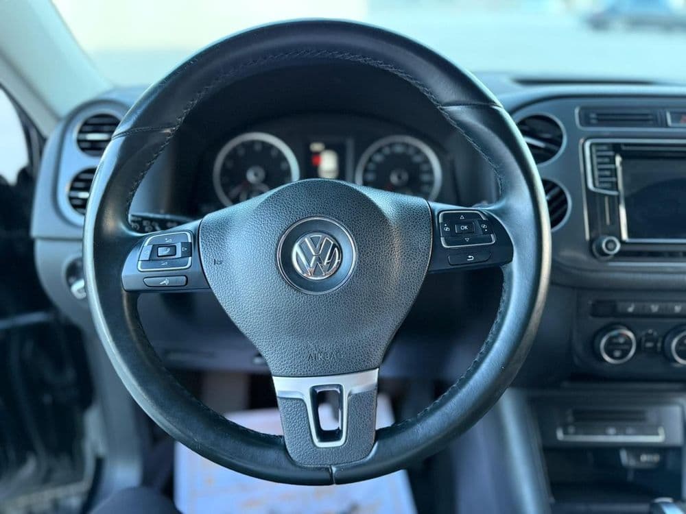 فولكس فاجن تيغوان 1.4L R-Line 2016 مستعملة