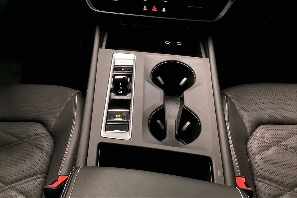 Used Volkswagen Teramont 2024