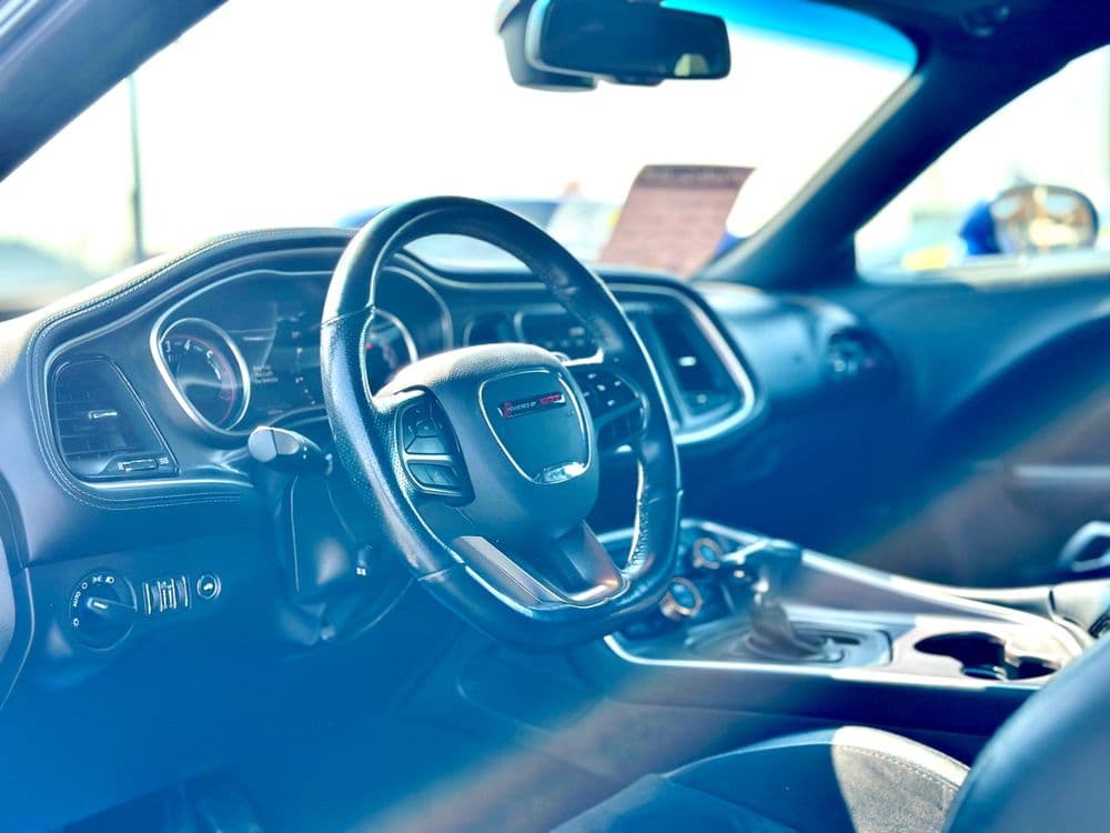 دودج تشالنجر 6.4L R/T Scatpack Widebody 2021 مستعملة