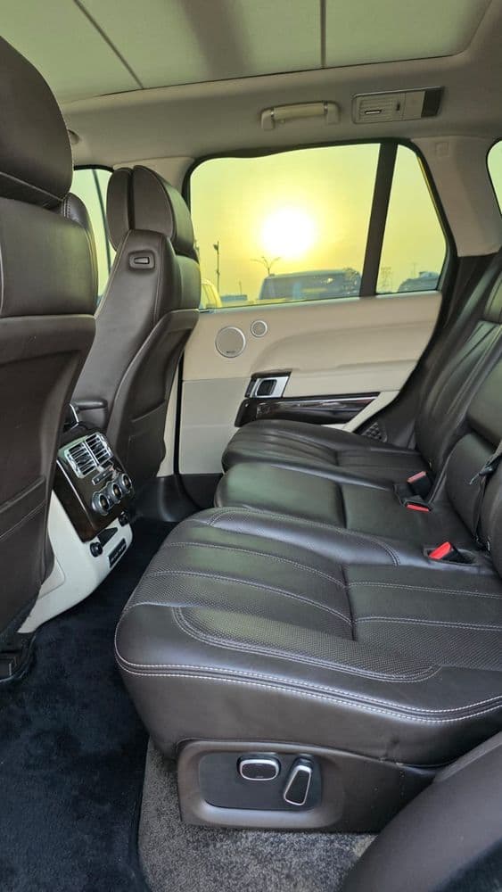 لاند روفر أتش أس إي في8 2013 مستعملة