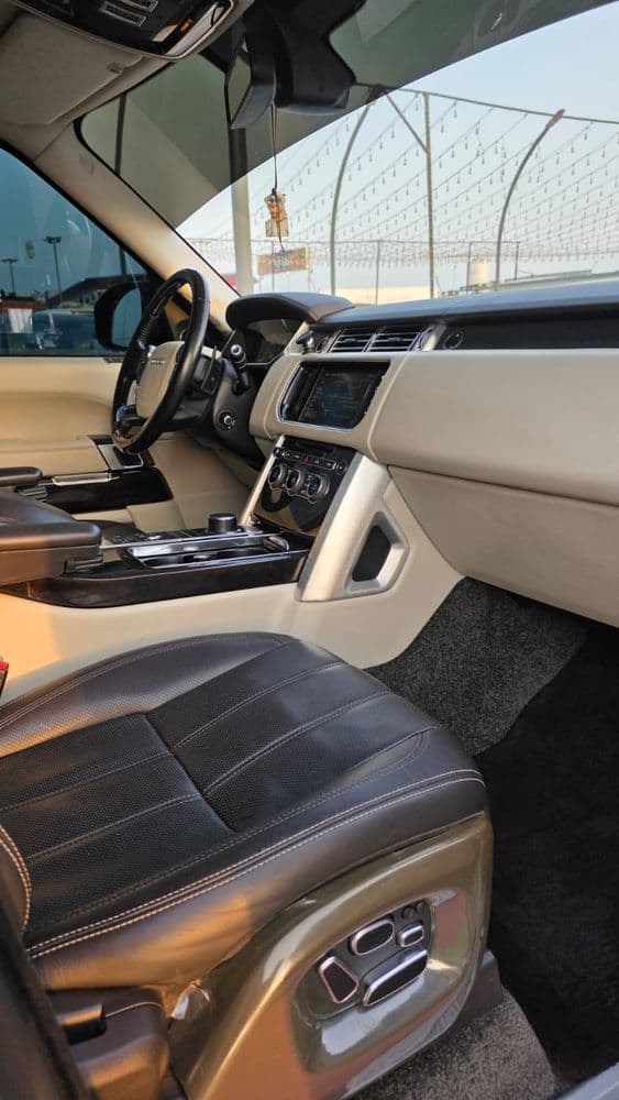 لاند روفر أتش أس إي في8 2013 مستعملة