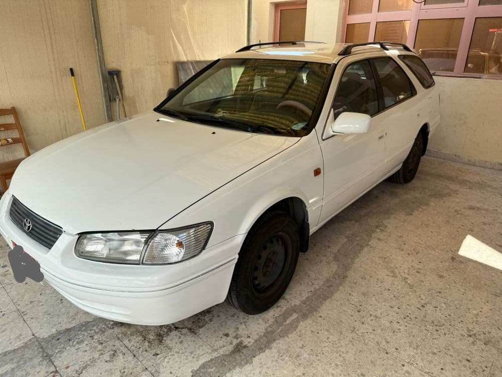 Used Toyota Camry 1999