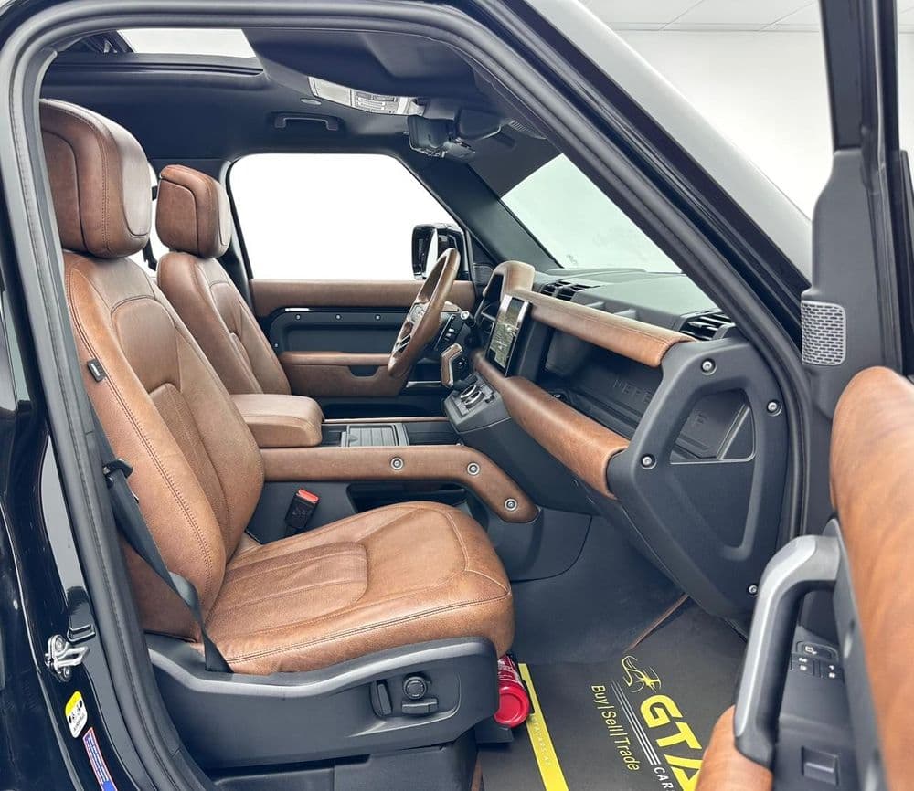 مستعملة لاند روفر ديفندر 110 V8 P525 2022