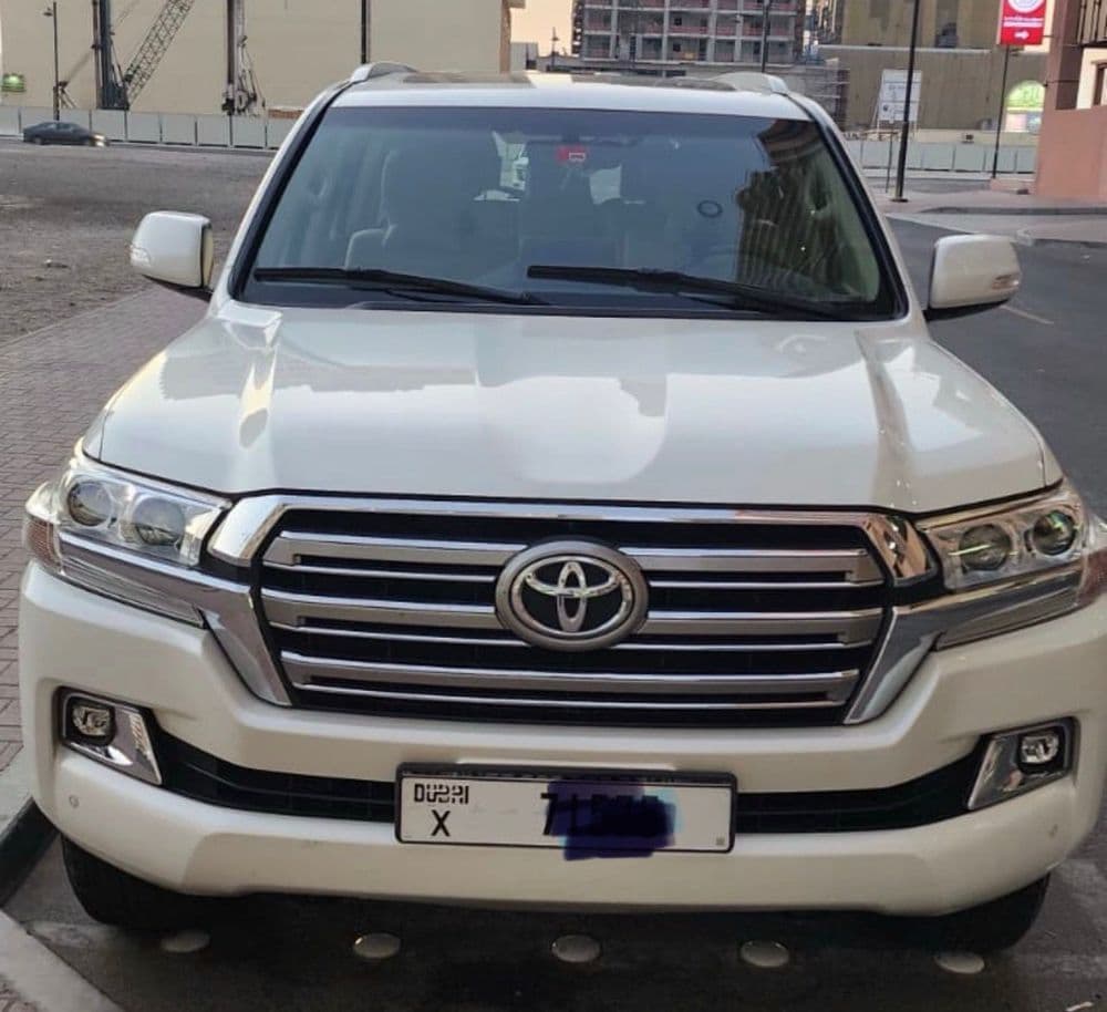 Used Toyota Land Cruiser GX.R White Edition 2021