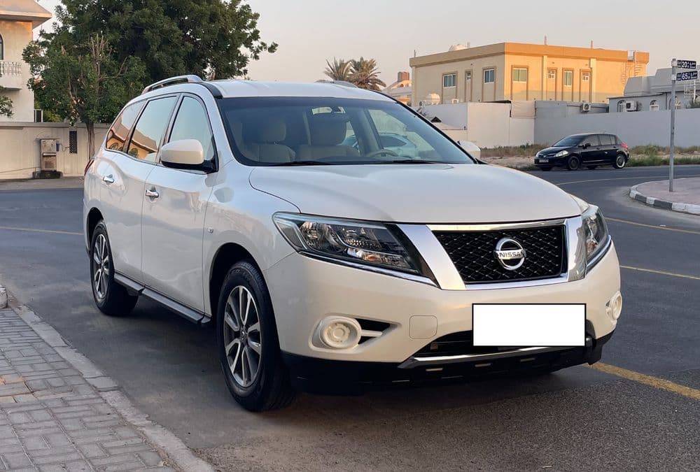 Used Nissan Pathfinder 3.5L S 4WD 2015