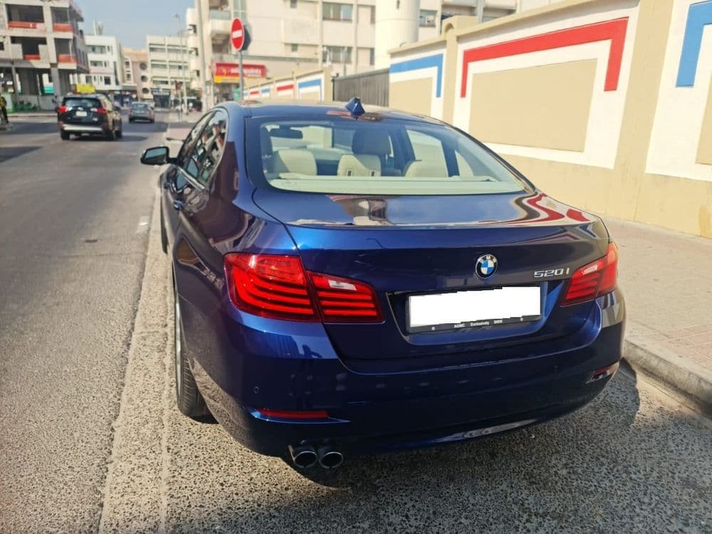 بي إم دبليو الفئة الخامسة 520i 2016 مستعملة