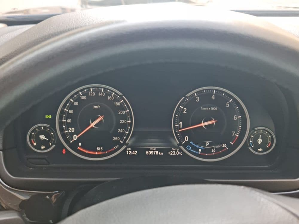 بي إم دبليو الفئة الخامسة 520i 2016 مستعملة