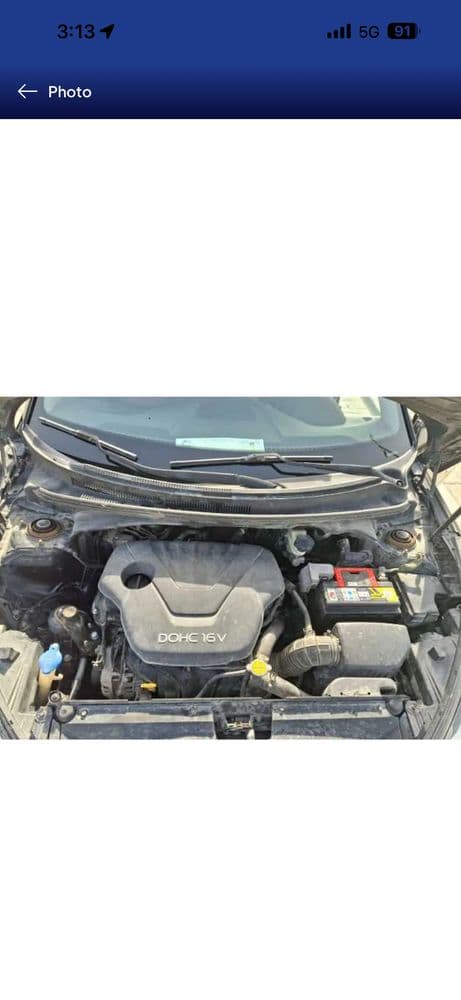 هيونداي فيلوستر 1.6L 2015 مستعملة