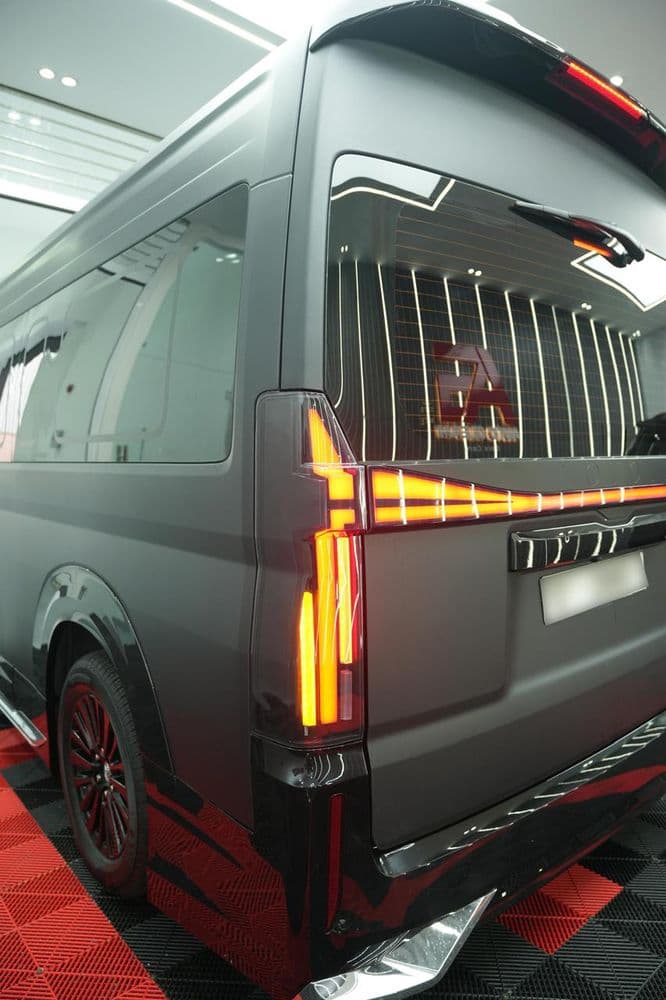 New Toyota Hiace 3.5L high roof commuter (13 seater) 2025