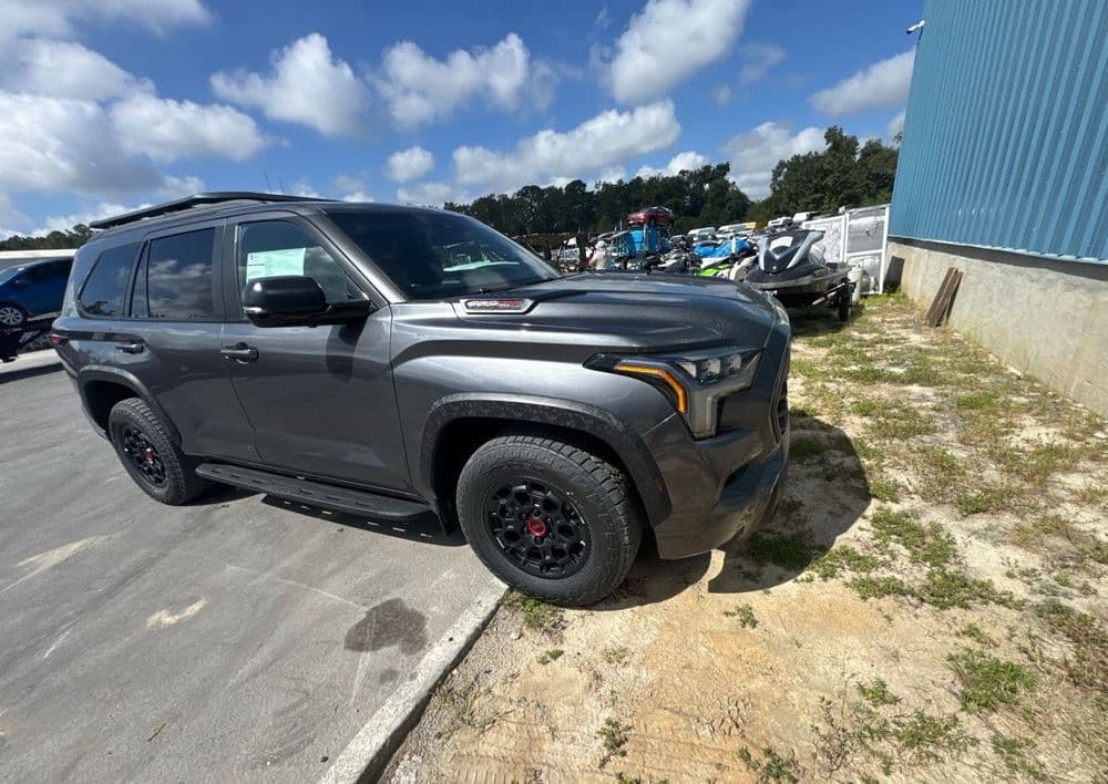 تويوتا سيكويا 2025 الجديد