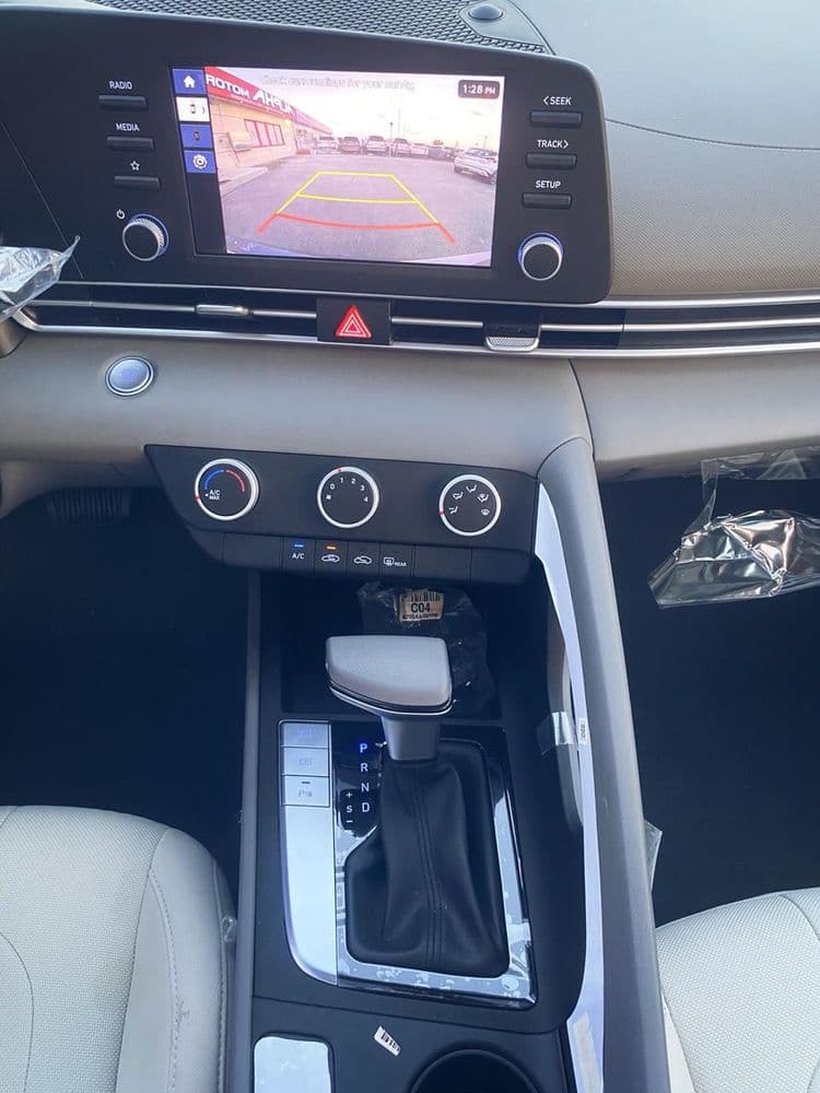 New Hyundai Elantra 1.6L 2024