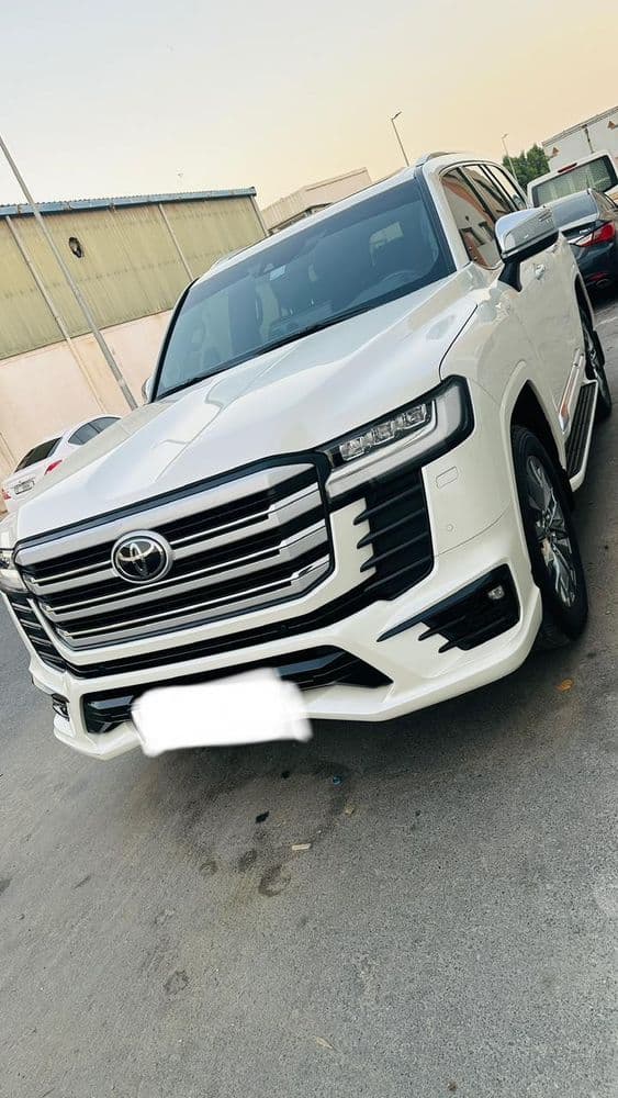 Used Toyota Land Cruiser 4.0L VXR 2024