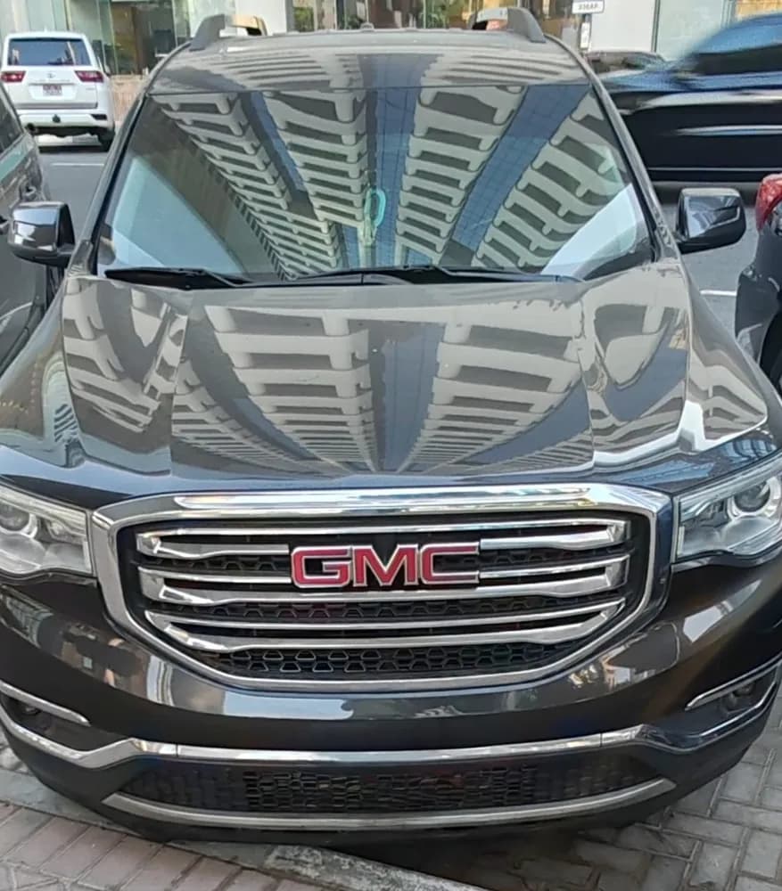 Used GMC Acadia 3.6L Front Wheel Drive 2018